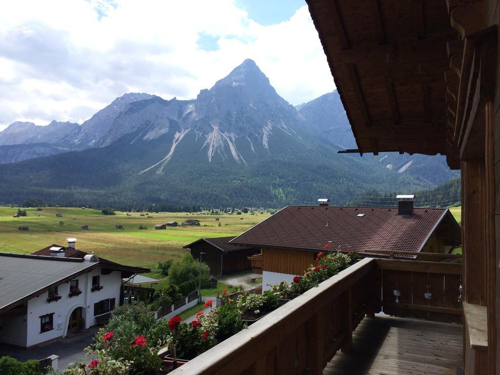 Appartementhaus Untere Tanne Lermoos Quarto foto